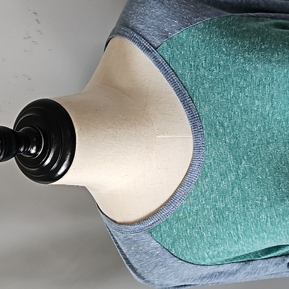 LuLaRoe Randy Heather Green Body with Heather Blue Sleeves Baseball Tee - Picture 7 of 14